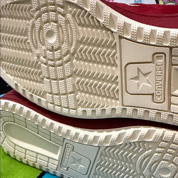 Converse
Converse Weapon High - Men's - Size 8.5 ( NO BOX ) - Picture 7 of 16